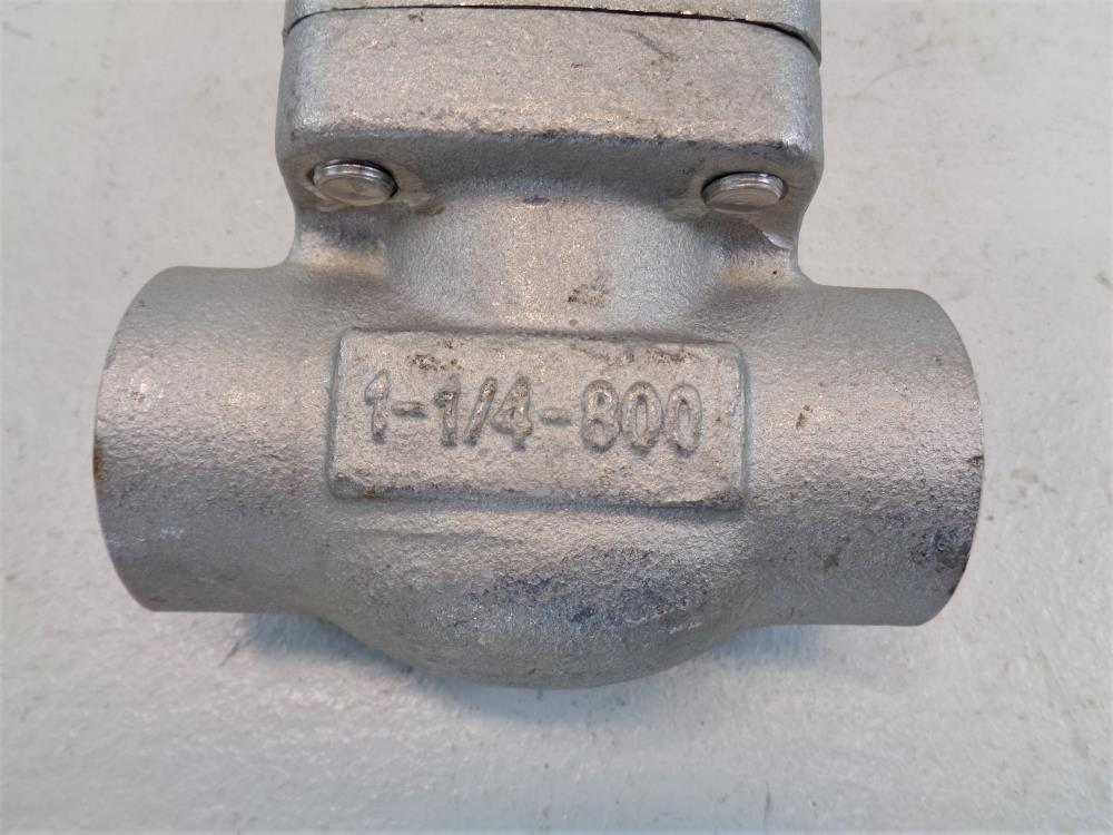 Warren 1-1/4" NPT 800# Stainless Steel Gate Valve 801HF-T